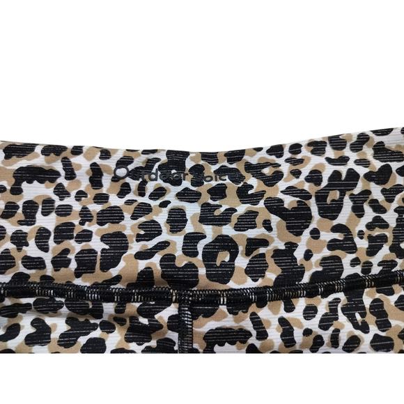 Outdoor Voices women super form 3.5" short leopart print shorts size S - Picture 6 of 9